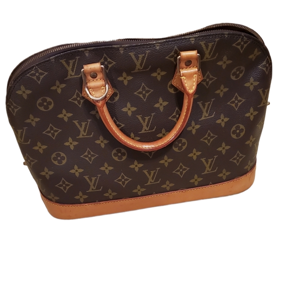 Authentic Louis Vuitton Alma MM